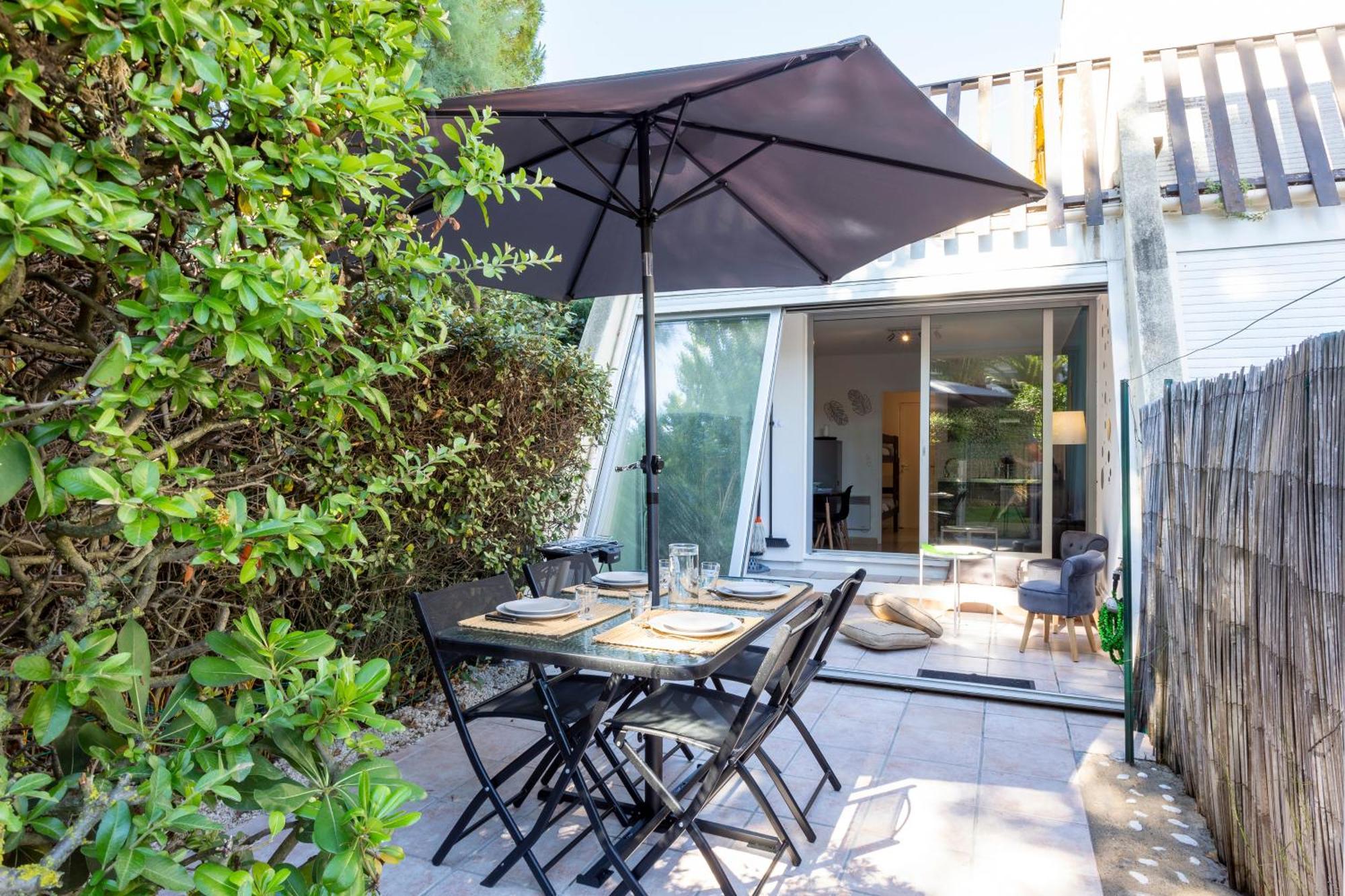 Chez Alexandra - Elegant Studio Avec Parking A Proximite Des Plages La Grande-Motte Buitenkant foto